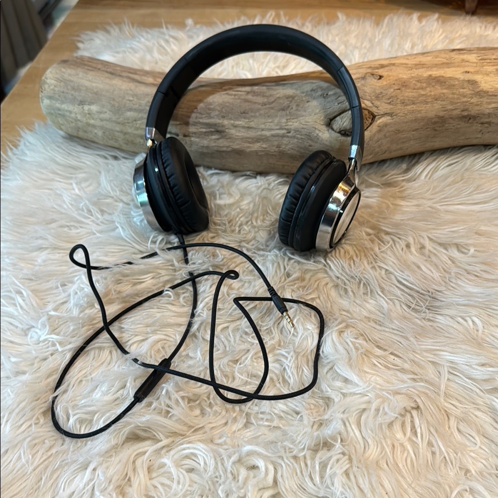 Black Over-Ear Headphones